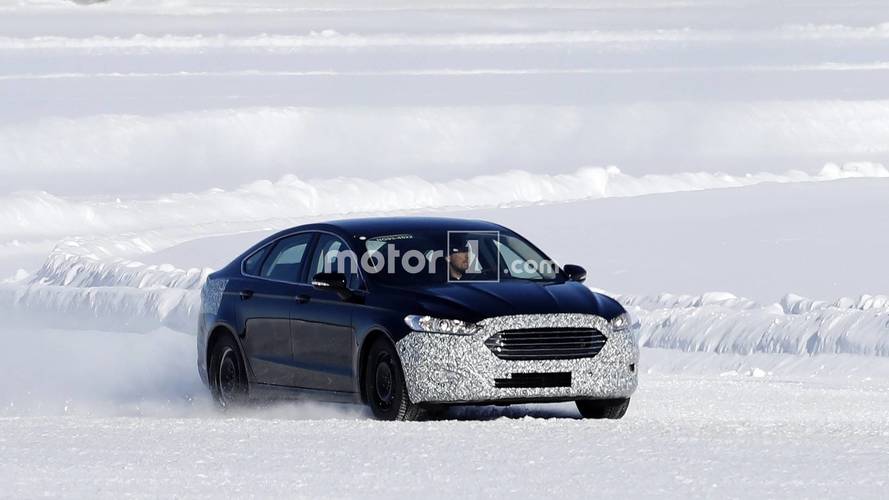 Makyajlı Ford Mondeo Casus Fotoğrafları (2018)