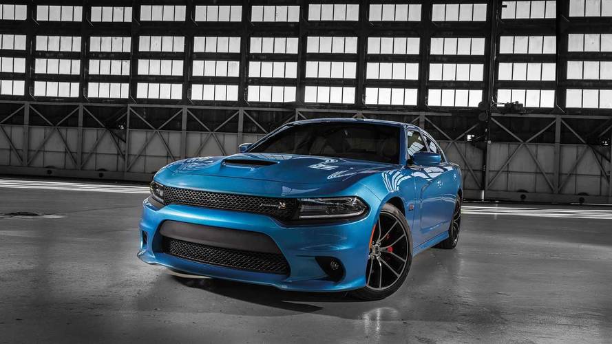 Dodge Charger B5 Blue