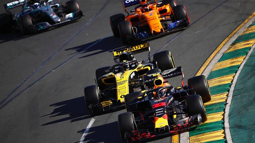 Max Verstappen, Red Bull Racing RB14 Tag Heuer, leads Nico Hulkenberg, Renault Sport F1 Team R.S. 18, Stoffel Vandoorne, McLaren MCL33 Renault, and Valtteri Bottas, Mercedes AMG F1 W09