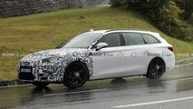 Cupra Leon facelift spy photo