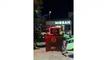 Nissan Leaf powers Christmas tree lights