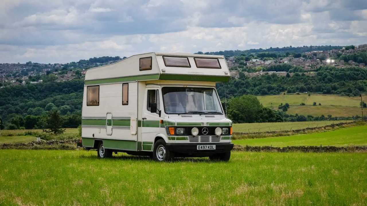 Mercedes-Benz 310 camper