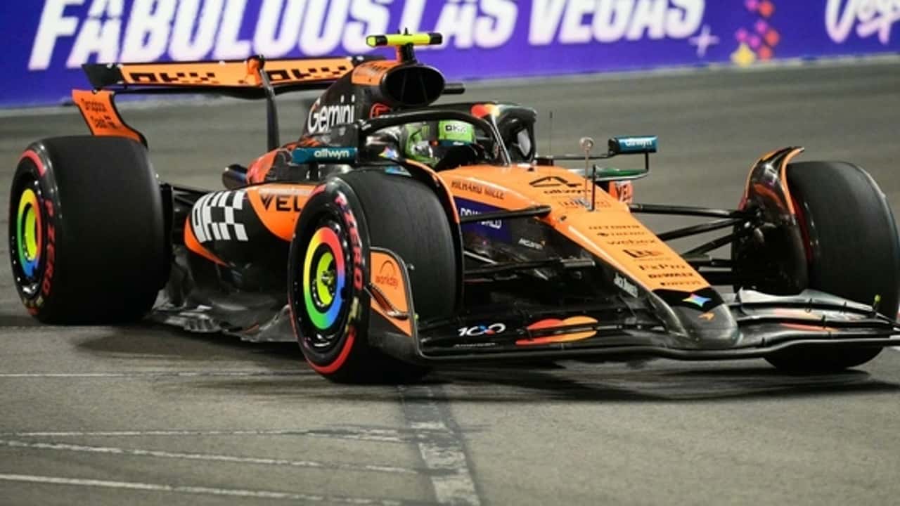 F1: Norris lidera TL2 marcado por bandeira vermelha em Las Vegas; Bortoleto é 20º