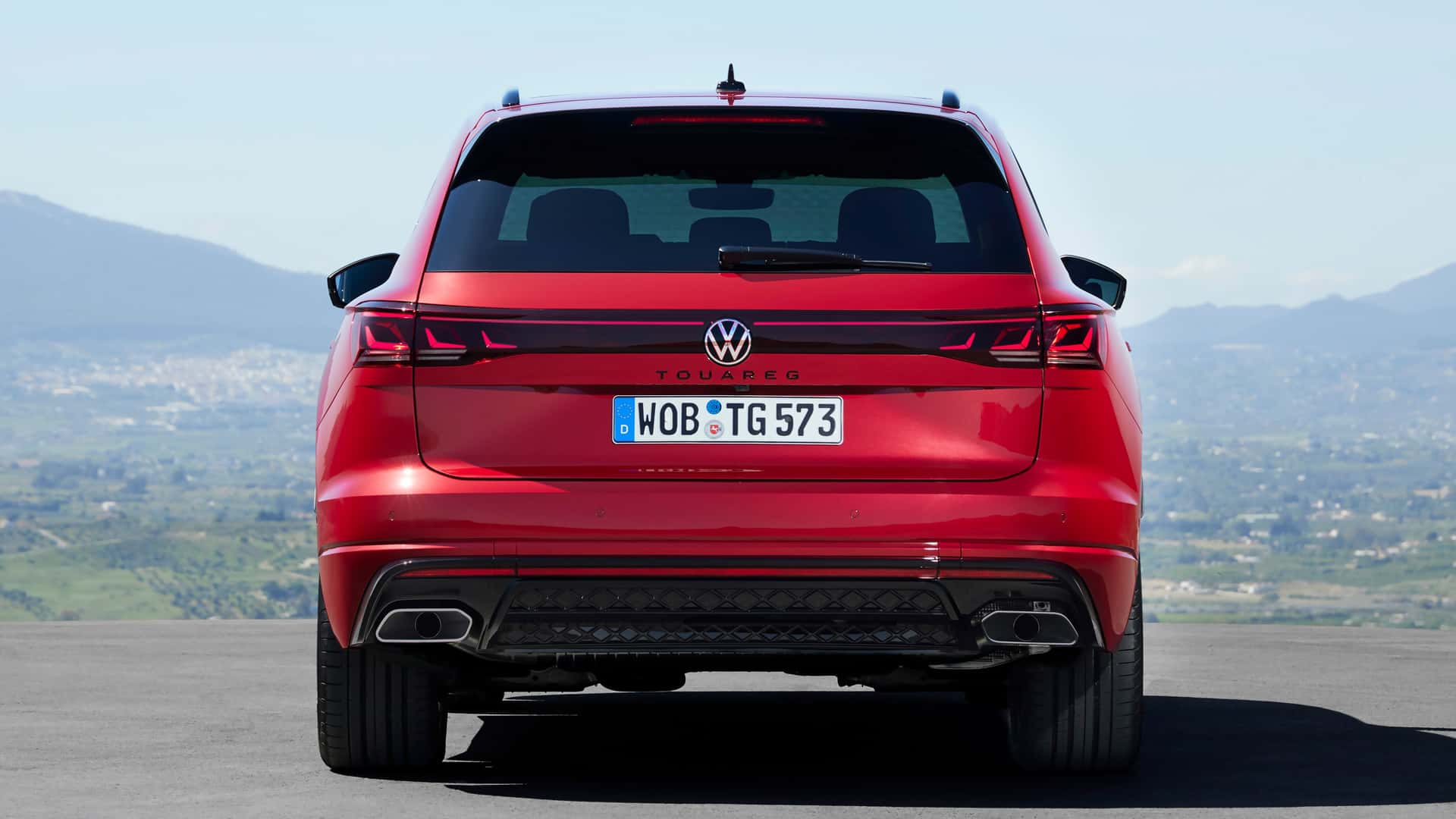 volkswagen-touareg-r-line-2023.jpg