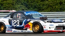 Max Verstappen apprend à drifter avec Mike Whiddett dans une Mazda RX7