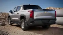 Chevrolet Silverado EV 2024  Work Truck, vista posteriore esterna