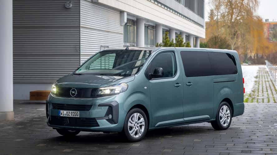 Opel Zafira, torna il diesel da 2,2 l, lo stesso anche per Vivaro