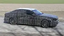 BMW 5er (G60) Erlkönig mit Facelift im Stil der Neuen Klasse
