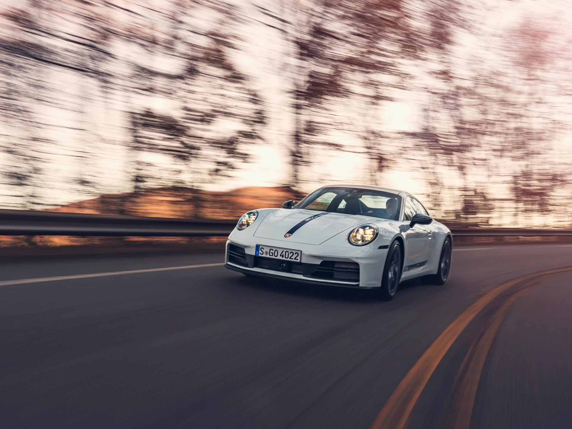 Porsche: câmbio manual pode chegar mais versões do 911