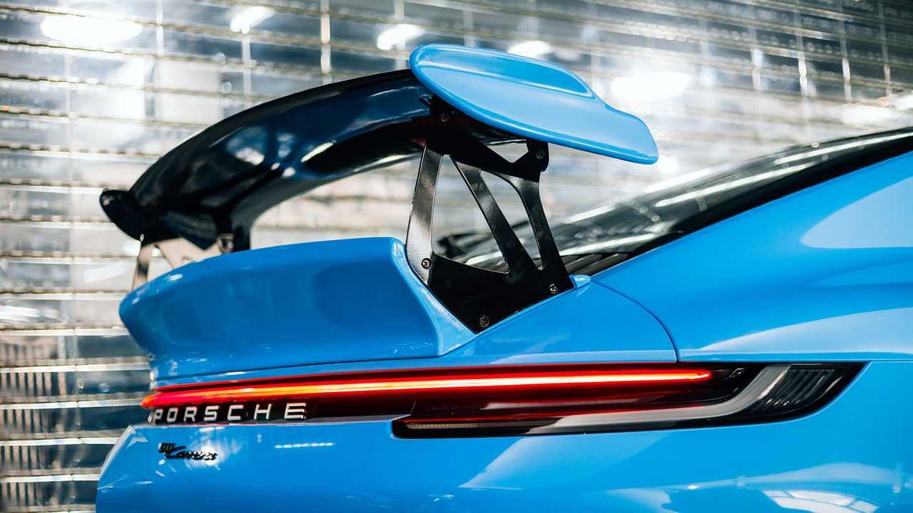DMC Porsche 992 “GT3 RS 97” Concept