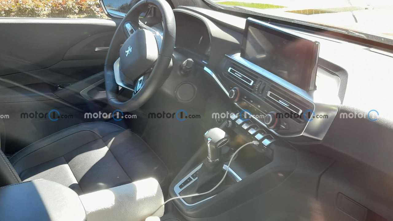 Peugeot Landtrek 2022