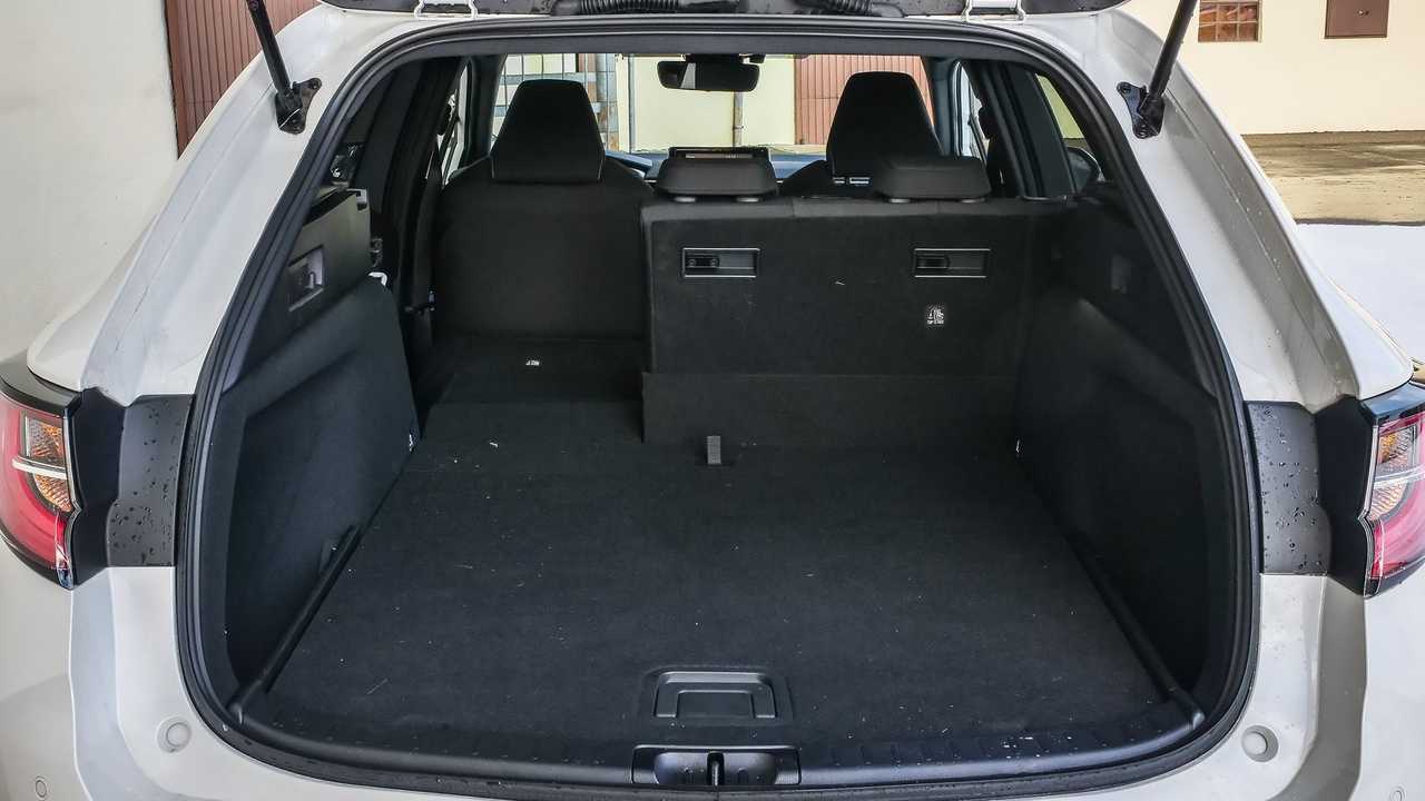 Suzuki Swace 1.8 Hybrid (2021) im Test