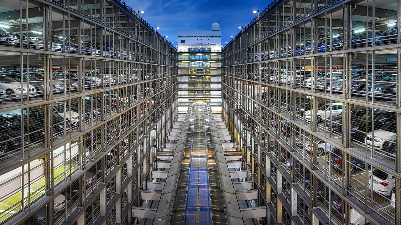Stgt Flughafen P14 Parken Ohne Vorabbuchung de.motor1.com