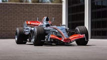 une-mclaren-ex-kimi-raikkonen-s-illustre-lors-de-la-vente-bonhams-d-abou-dabi-25585-1