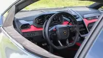 2025 Lamborghini Revuelto Review-02