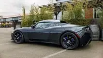 Il prototipo di Tesla Roadster in vendita
