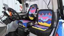 New Holland T7.300 wrappato in edizione speciale
