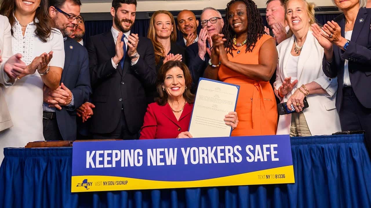 It’s Official: New York State Mandates Moped Registration