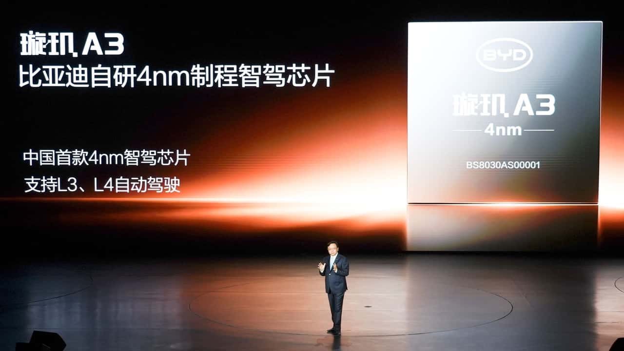 BYD confirma direção inteligente no Brasil em 2027 e revela chip inédito