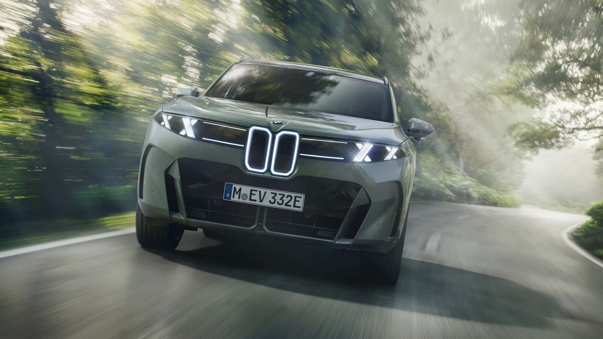 https://cdn.motor1.com/images/mgl/L3y21Q/s1/2027-bmw-ix5-60.jpg