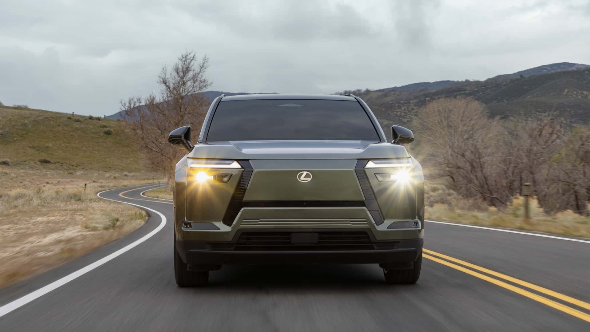 https://cdn.motor1.com/images/mgl/L3yAWW/s1/2027-lexus-tz.jpg