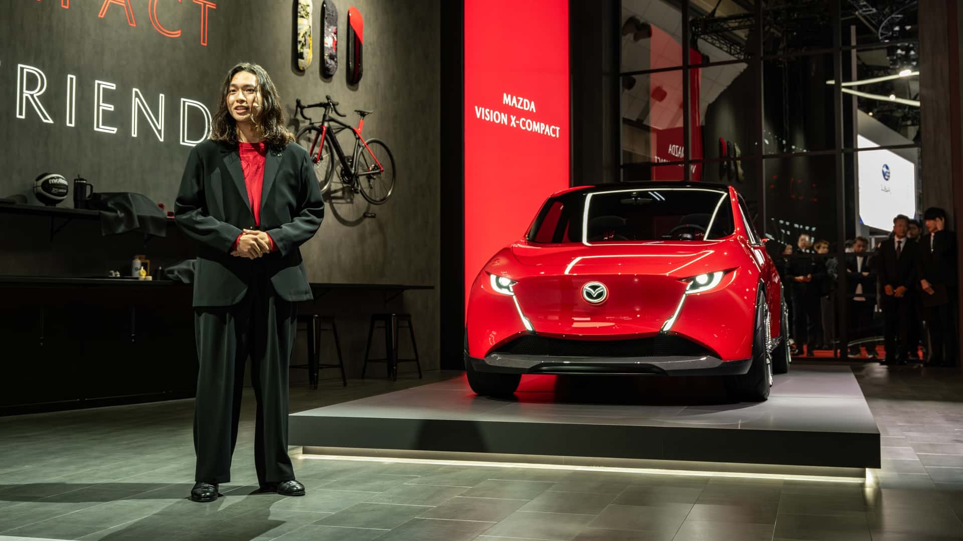 https://cdn.motor1.com/images/mgl/L3yreL/s1/2025-mazda-vision-x-compact-concept.jpg