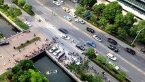Mercedes-Benz CLS accident in China