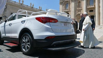 Hyundai Santa Fe Convertible Popemobile