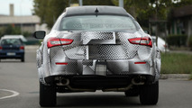 2016 Maserati Levante spy photo