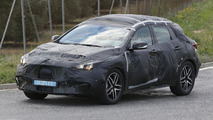 2016 Infiniti QX30 spy photo