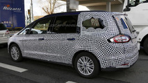 2016 Ford Galaxy spy photo