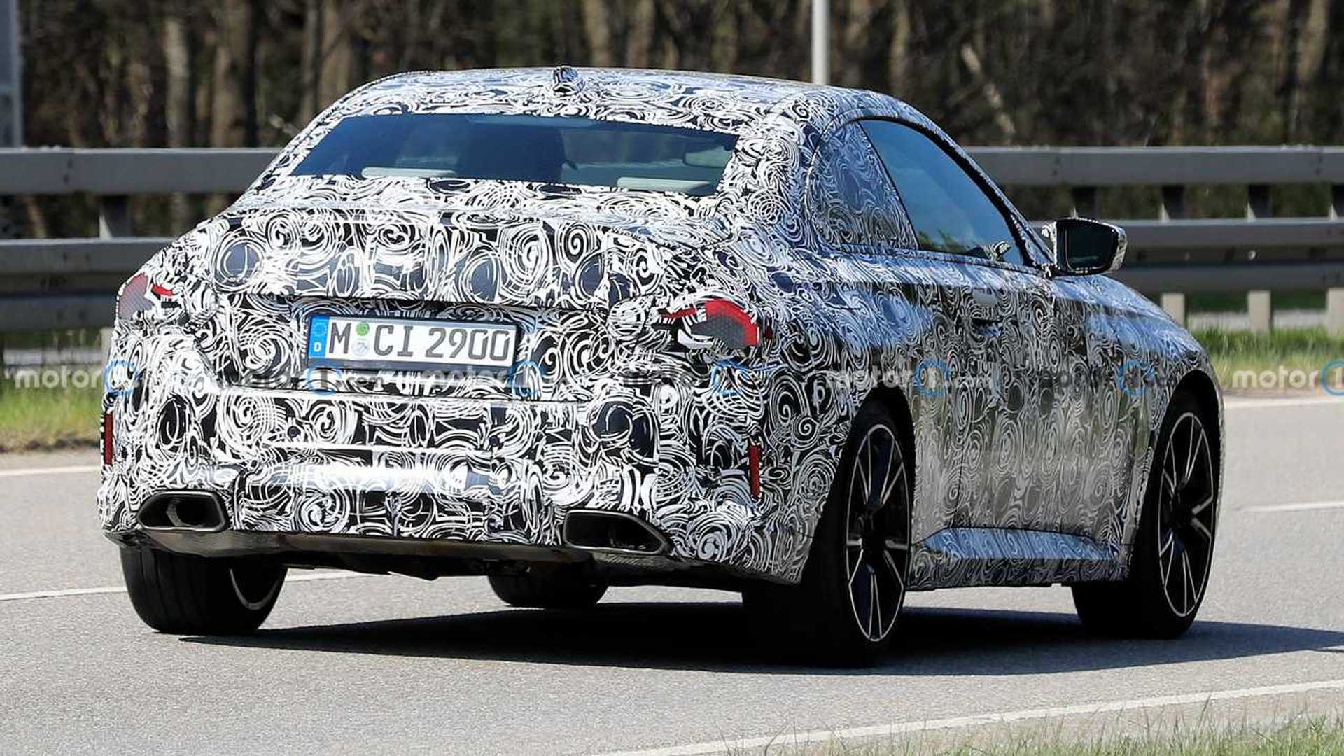 bmw-2-series-coupe-spy-shots.jpg