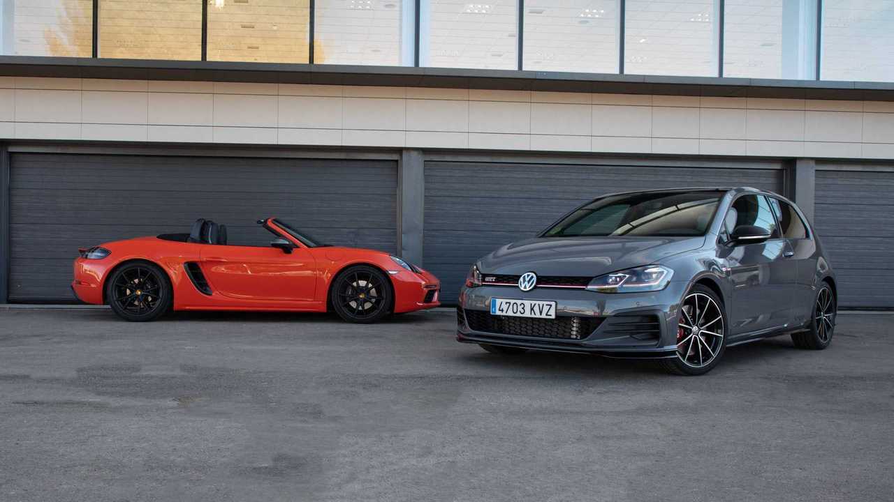 Porsche 718 Boxster T y Volkswagen Golf GTI TCR