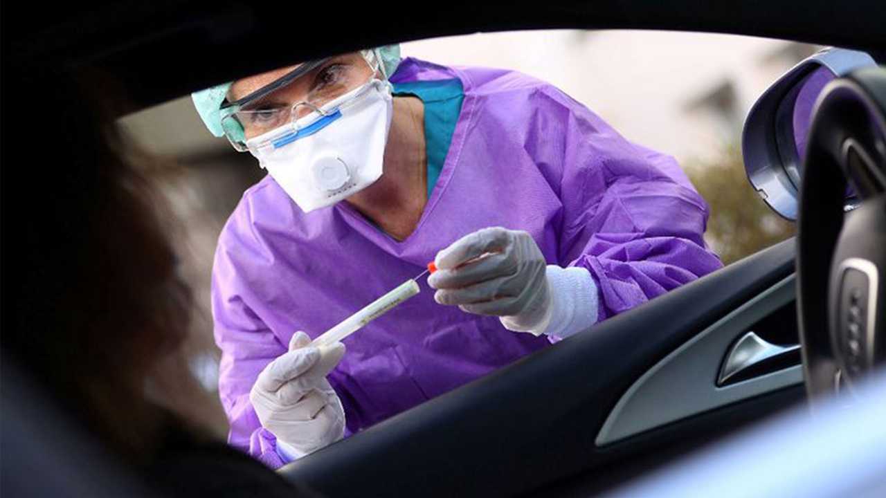 Coronavirus tamponi in automobile