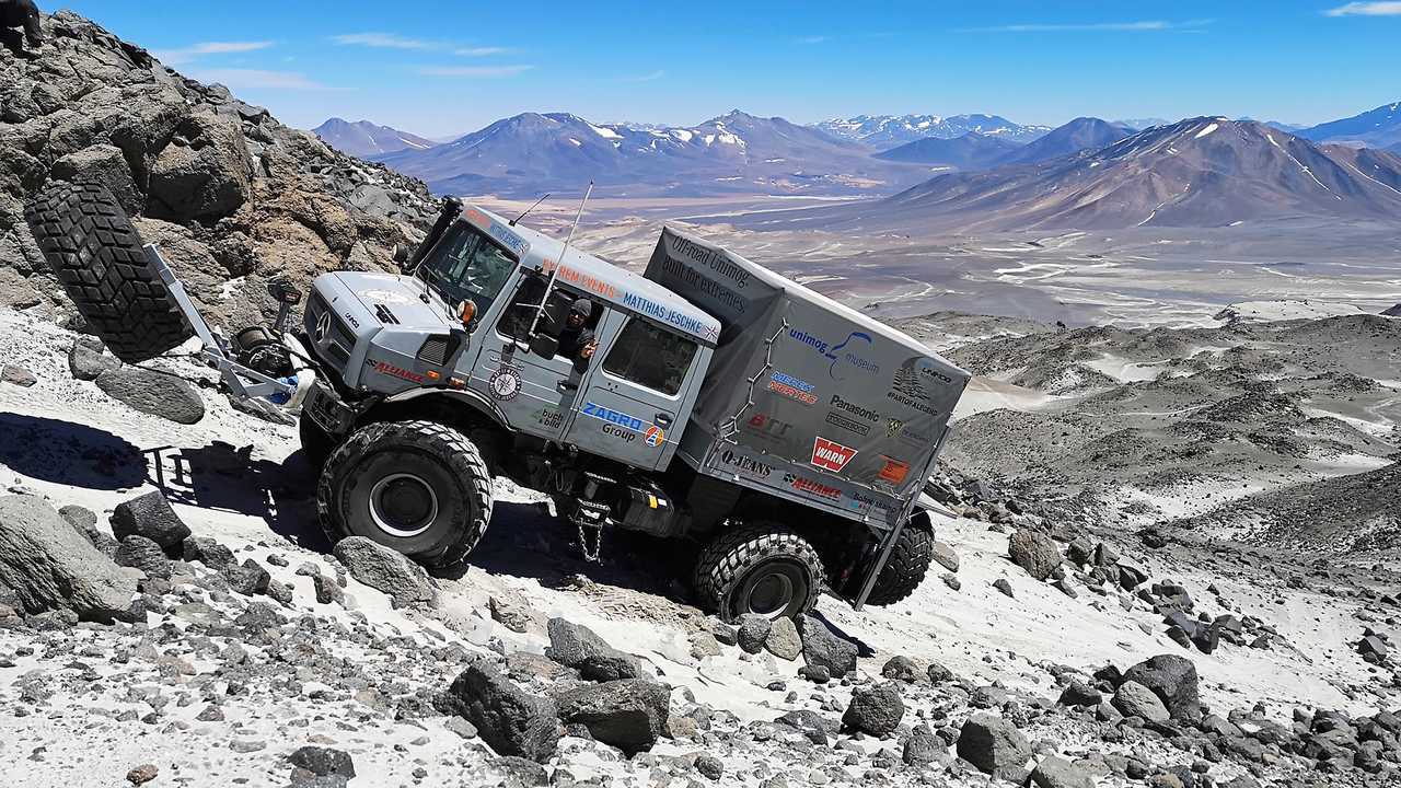 Unimog U 5023