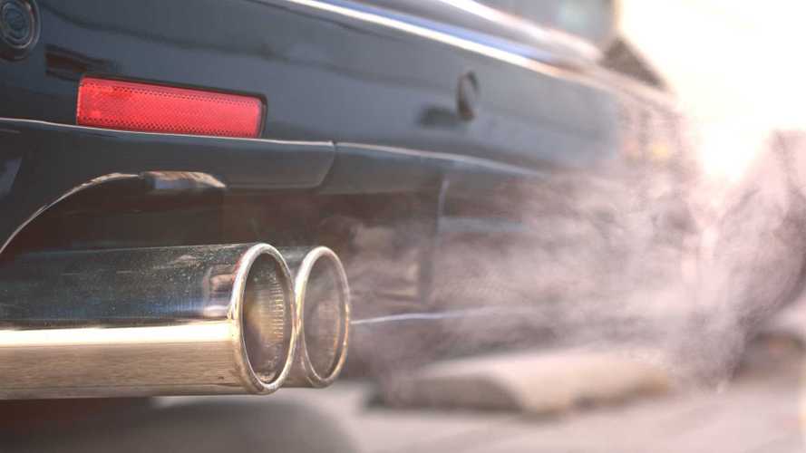 Exhaust-related MOT failures down 21 percent despite stricter rules