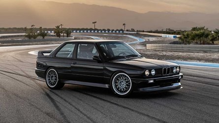 BMW M3 E30 Restomod by Redux