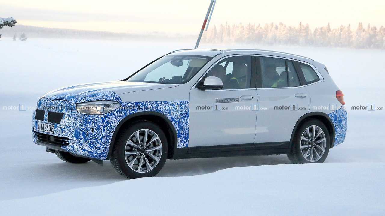 BMW iX3 Spy Photo
