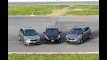 Kia Carens - Social Test 