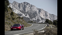 McLaren MP4-12C model year 2013