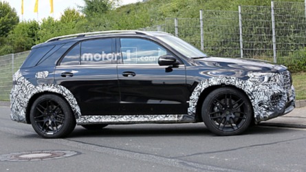 Mercedes, makyajlı GLC ve yeni nesil GLE üzerinde çalışıyor