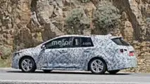 2019 Toyota Auris Touring Sports Wagon Spy Photos