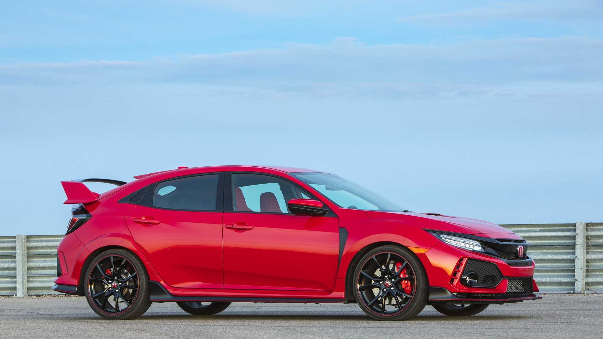 Honda Civic Type R pode virar híbrido na próxima geração 2019-honda-civic-type-r