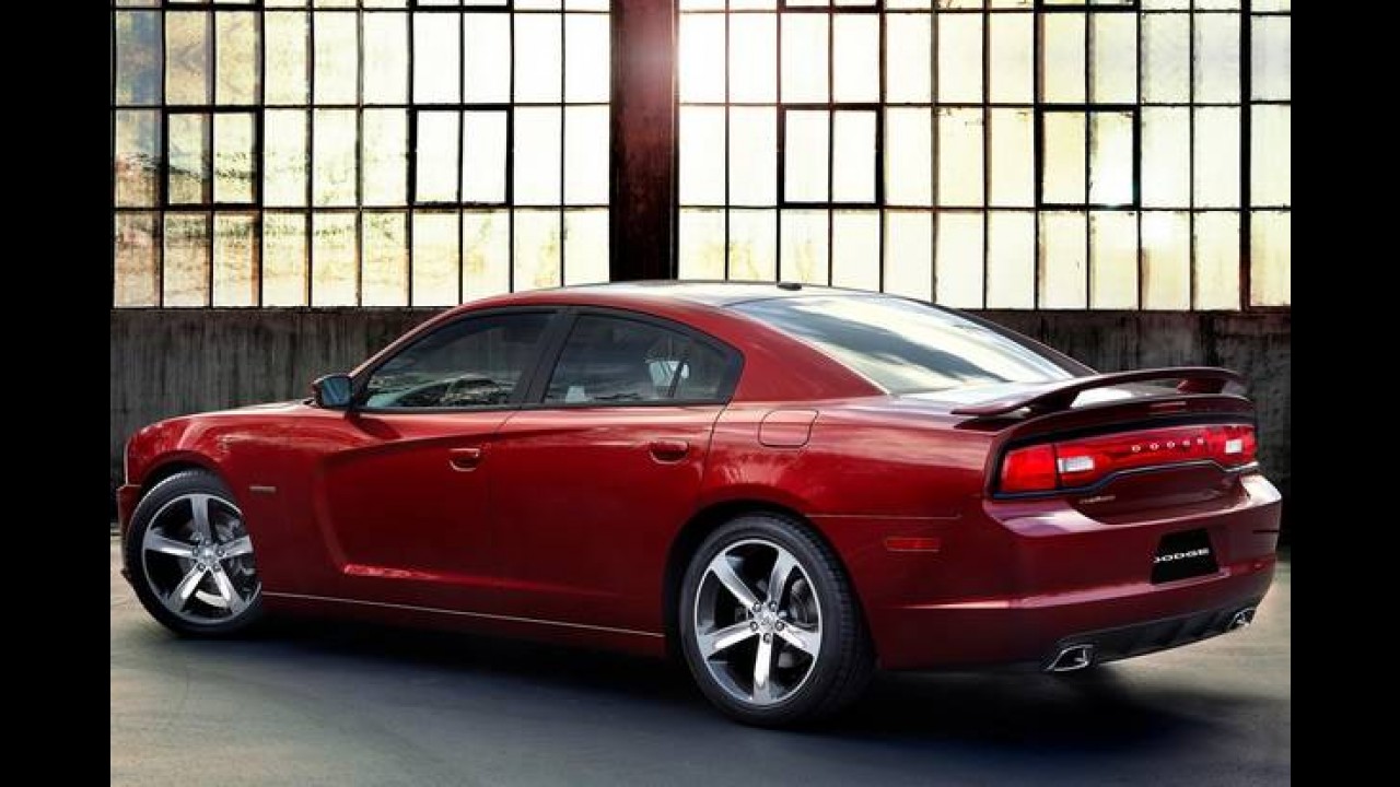 1º Dodge Charger 100th Anniversary Edition chegou ao Brasil e custa R$ 215 mil