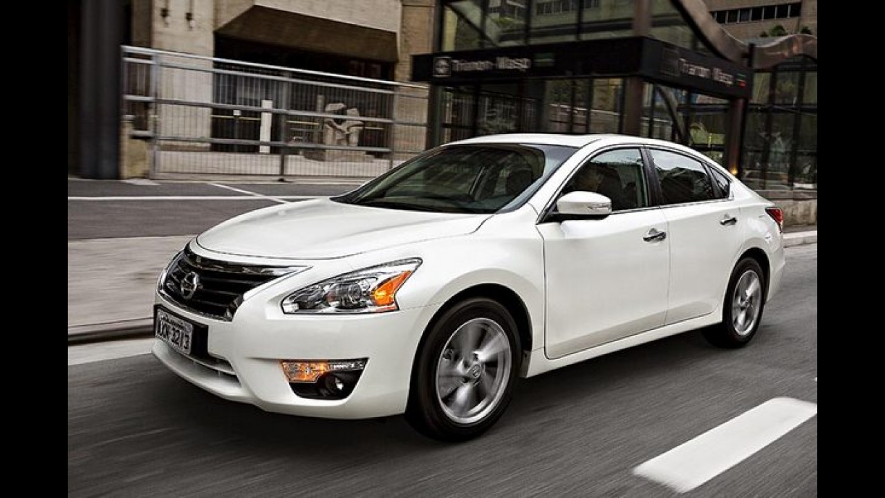 Análise CARPLACE: Fusion absoluto e Altima no top 5 entre os sedãs grandes
