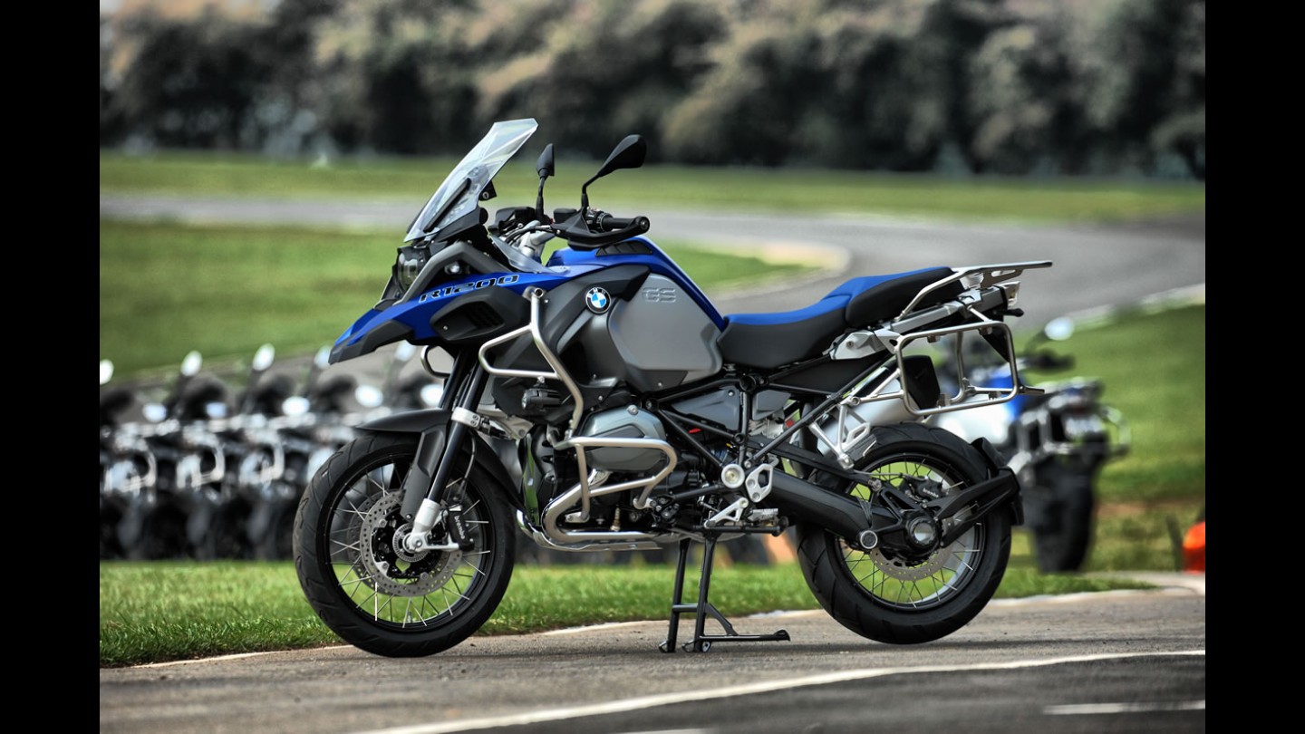 Volta rápida: BMW R1200 GS Adventure, a rainha alemã em versão topa tudo
