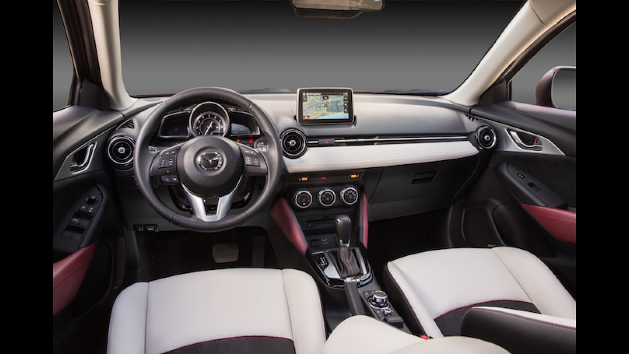 Mazda apresenta CX-3 e entra na briga contra HR-V e Tracker - galeria de fotos