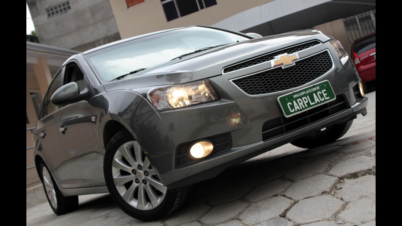 Sedãs médios: Corolla destrona Civic em 2014; Sentra e C4 Lounge avançam