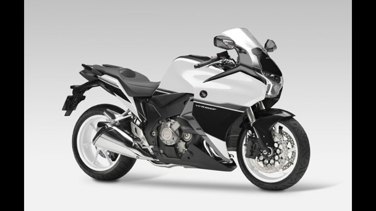 Salão de Milão: Honda exibe linha VFR atualizada