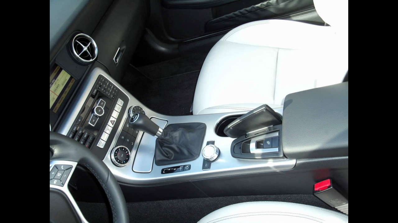 Avaliação Mercedes-Benz SLK 200 2012